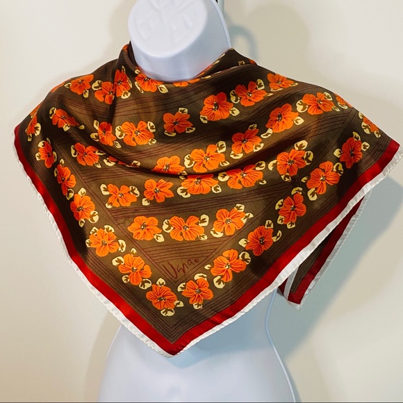 Vera Floral Print Vintage Scarf - Picture 3 of 9